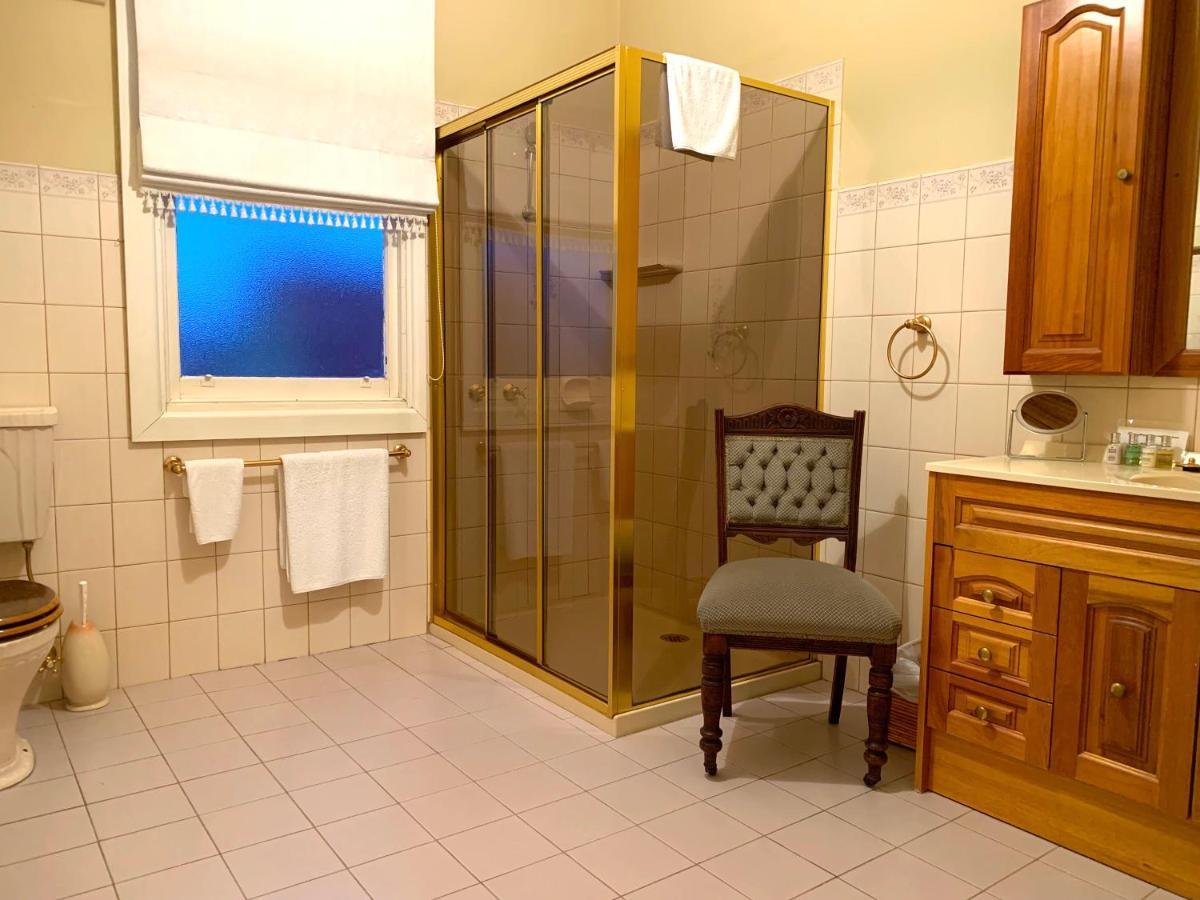 Langley Estate, Bed & Breakfast *